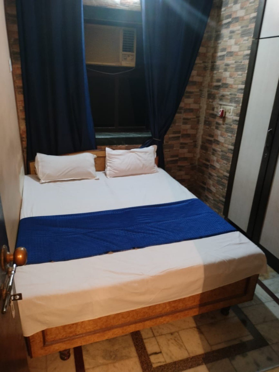 Raj Residency Classic room